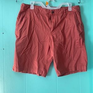 Size 14 pink mountain short